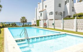 Front Sea View Apartment Estepona